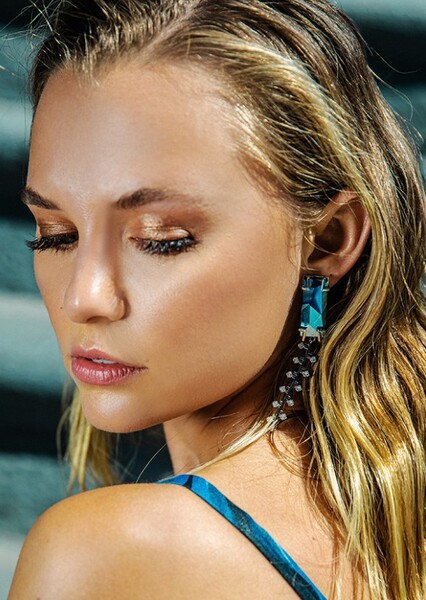Madison Iseman photo