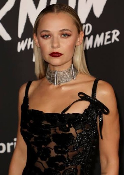 Madison Iseman photo