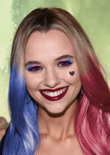 Madison Iseman photo