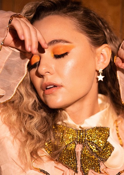 Madison Iseman photo