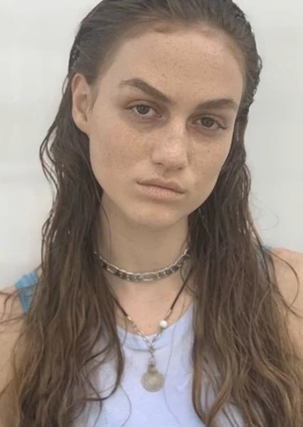 Madison Lintz photo