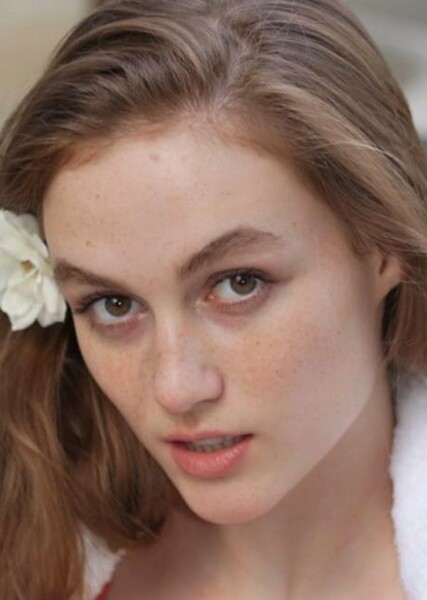 Madison Lintz photo