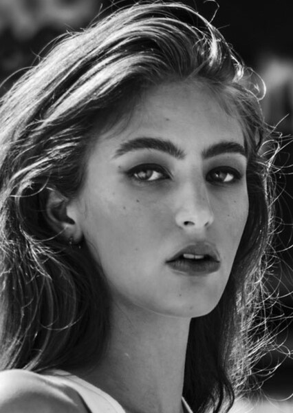Madison McAleer photo