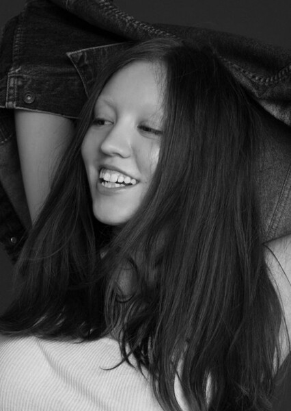 Madison McIntyre photo