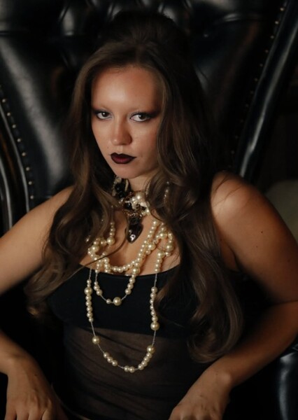 Madison McIntyre photo