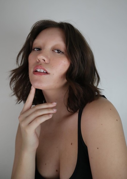 Madison McIntyre photo