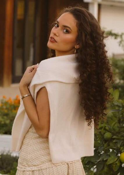 Madison Pettis photo
