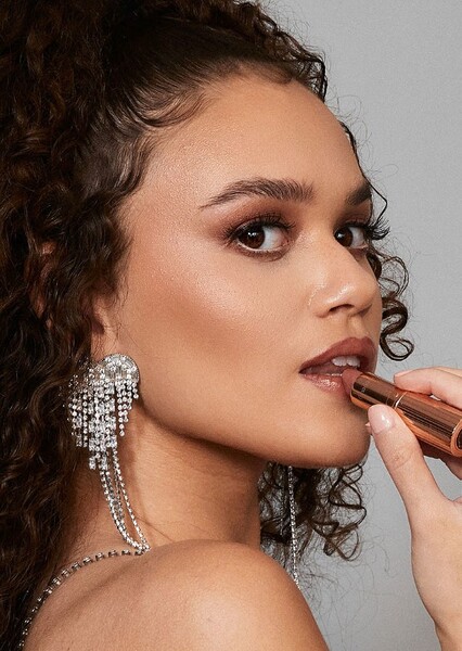 Madison Pettis photo