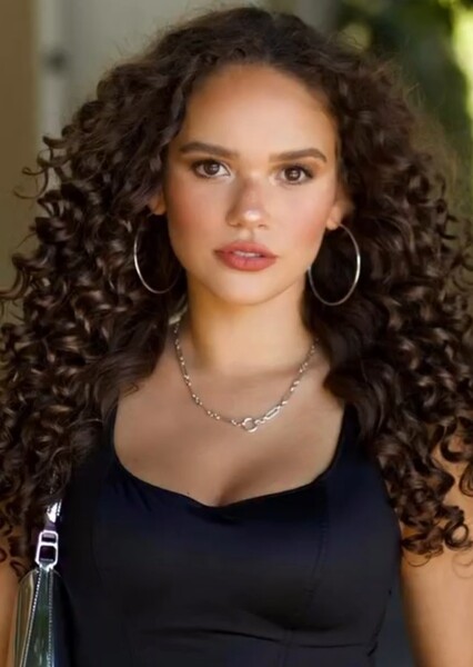 Madison Pettis