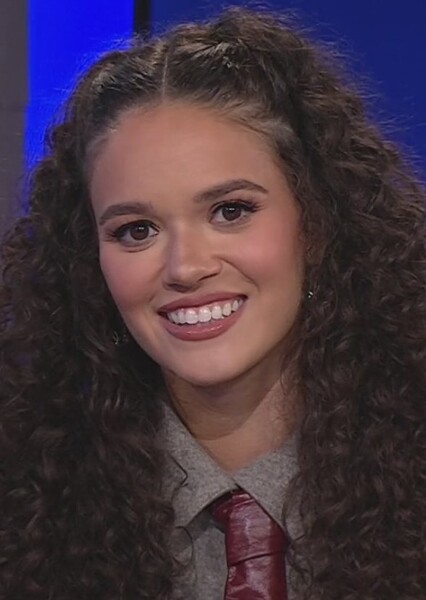 Madison Pettis photo