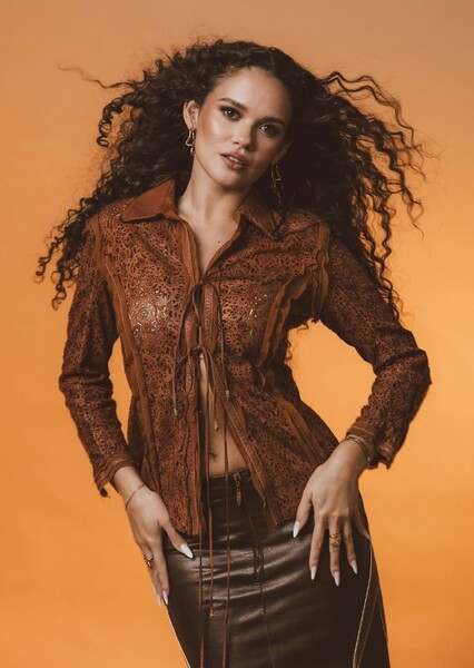 Madison Pettis photo
