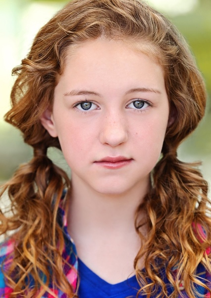 Madisyn Wood photo