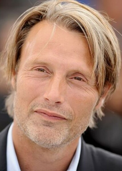 Mads Mikkelsen photo