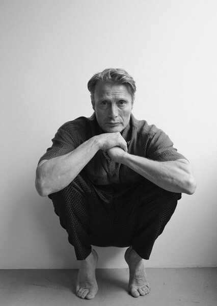 Mads Mikkelsen photo