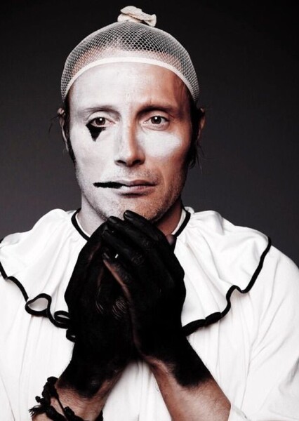 Mads Mikkelsen photo