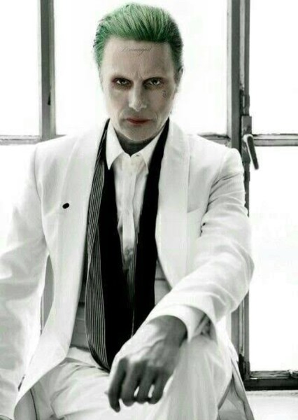 Mads Mikkelsen photo