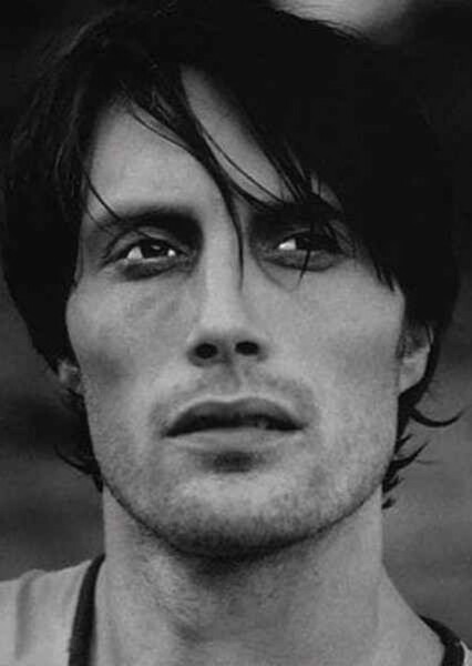 Mads Mikkelsen