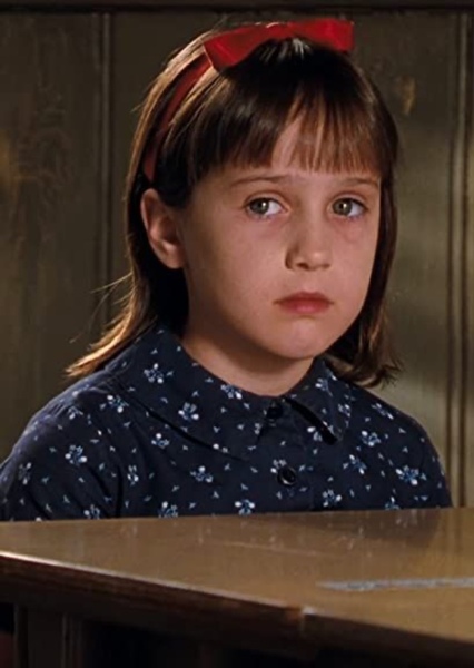 Mae Whitman photo