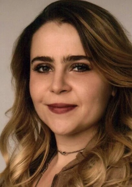 Mae Whitman