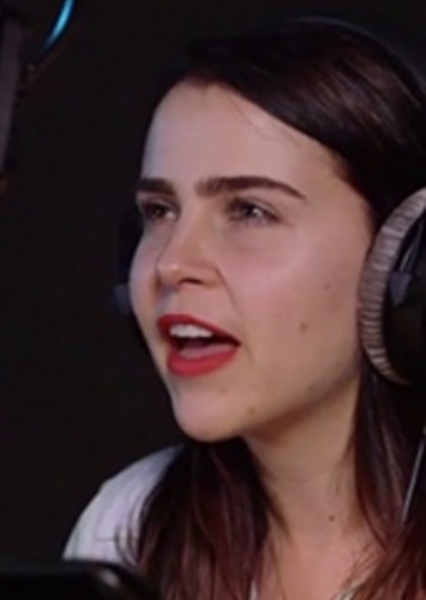Mae Whitman photo