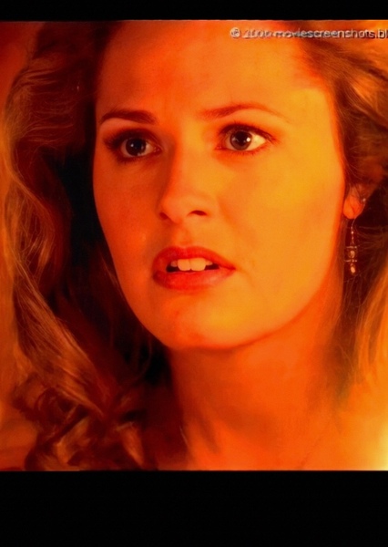 Maggie Lawson photo