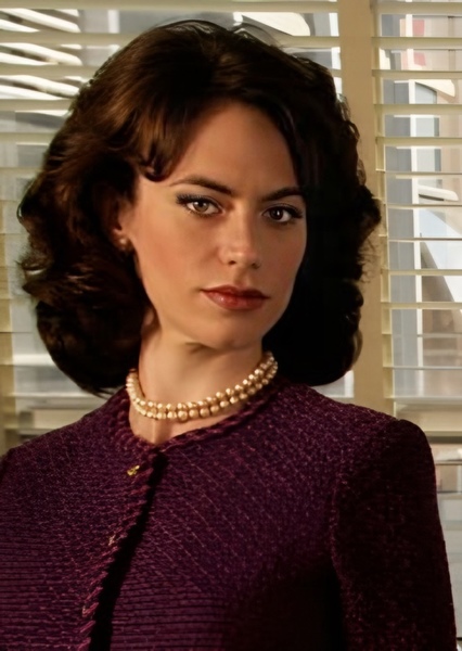 Maggie Siff photo