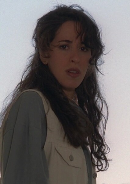 Maggie Wheeler photo