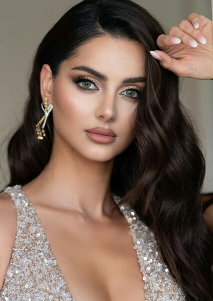 Mahlagha Jaberi photo
