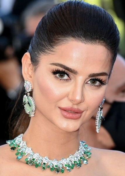 Mahlagha Jaberi photo
