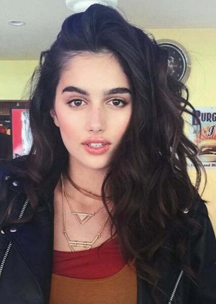 Maia Cotton photo