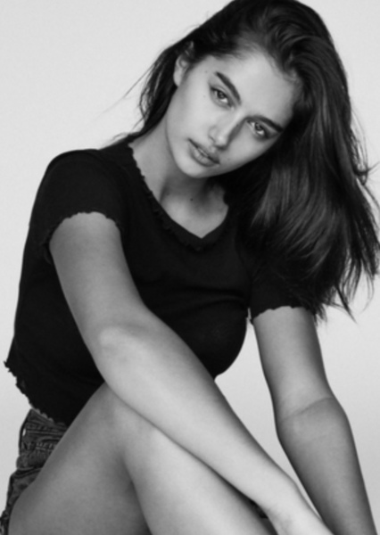 Maia Cotton photo