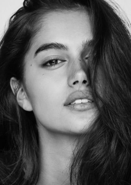 Maia Cotton photo