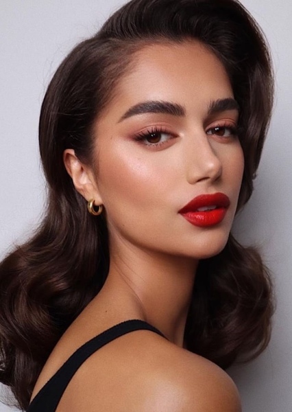 Maia Cotton photo