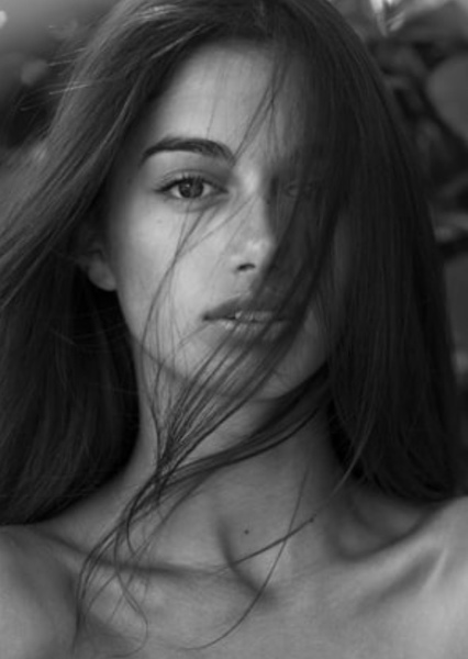 Maia Cotton photo