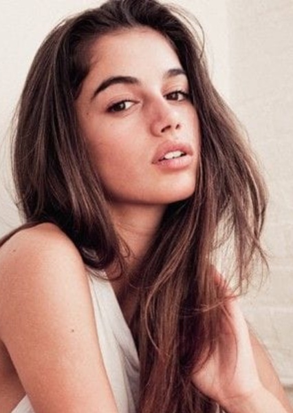 Maia Cotton photo