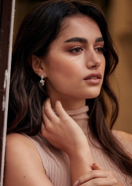 Maia Cotton photo