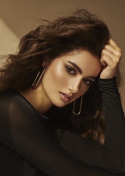 Maia Cotton photo