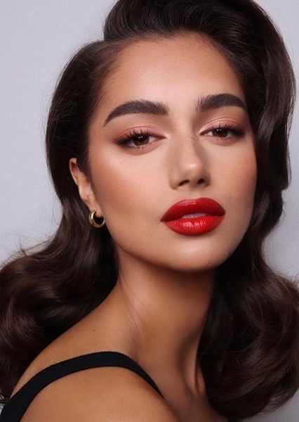 Maia Cotton photo