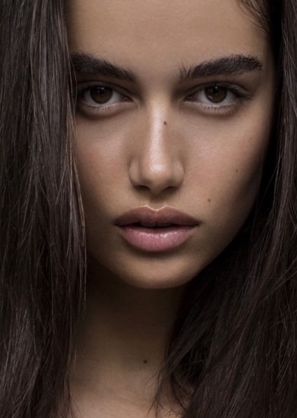 Maia Cotton photo
