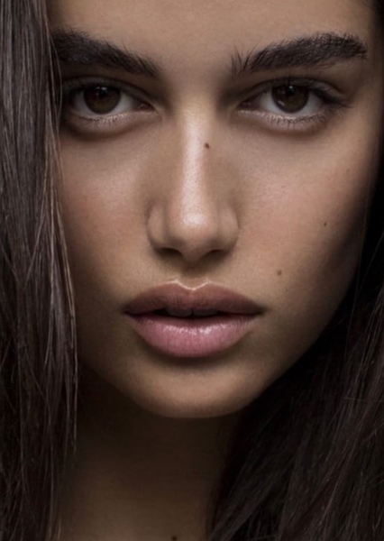 Maia Cotton photo