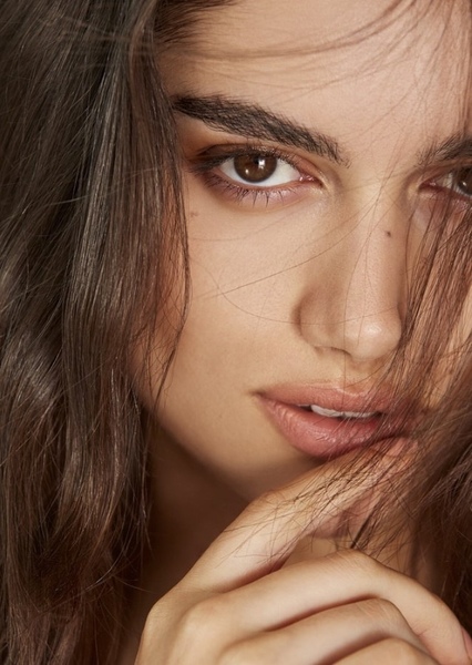 Maia Cotton photo