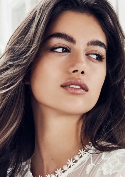 Maia Cotton photo