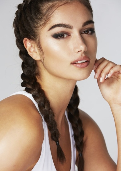 Maia Cotton photo