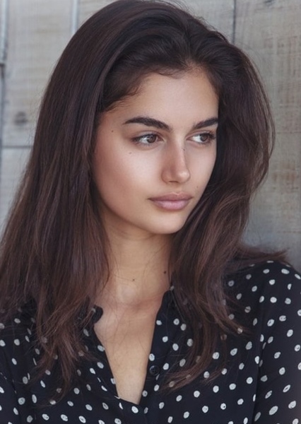 Maia Cotton photo