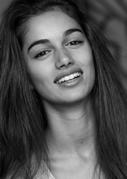 Maia Cotton photo