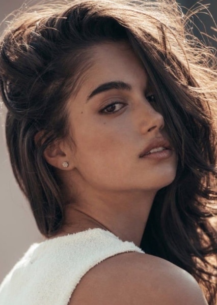 Maia Cotton photo
