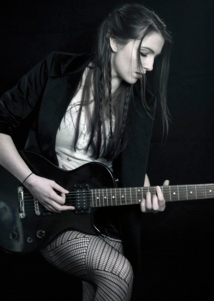 Maiah Wynne photo