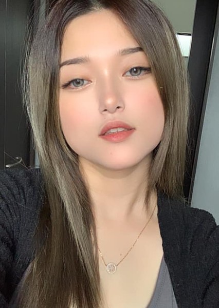 Maika Kemmochi