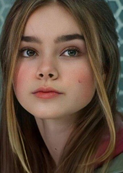 Maisie Lockwood photo
