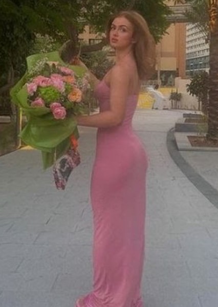 Maisie Smith photo